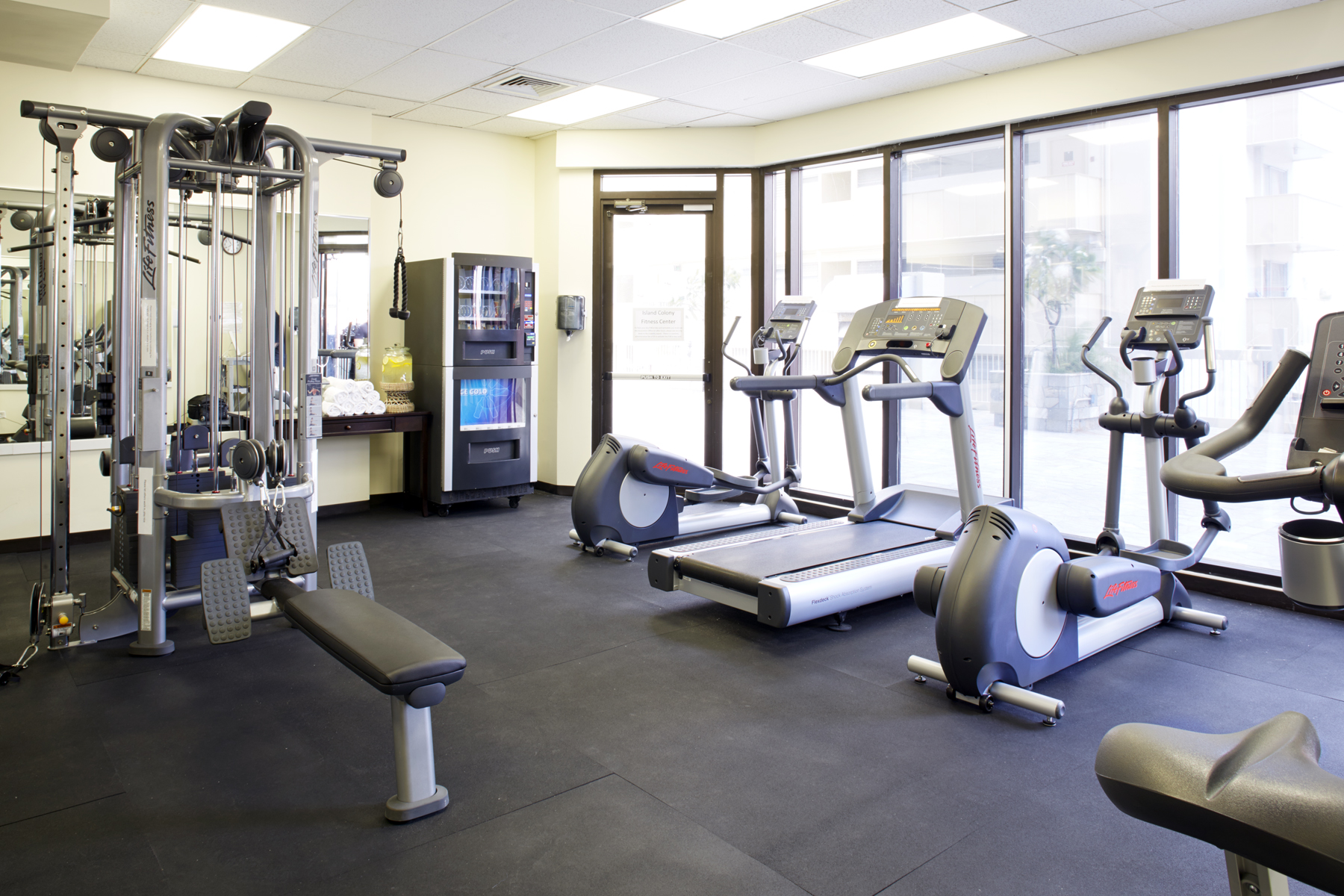 Aqua_Skyline_at_Island_Colony_Fitness_Room.jpg